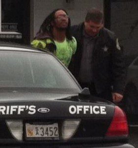 Aaron Nathaniel Hines being bundled off to the pokey after he beat feet over stashed stash at Queen Anne County Circuit Courthouse.
