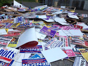 Maryland+Road+Signs+Pile