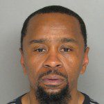 Robert Weathers wanted for robbing jewelry store in Baltimore County, Md. 