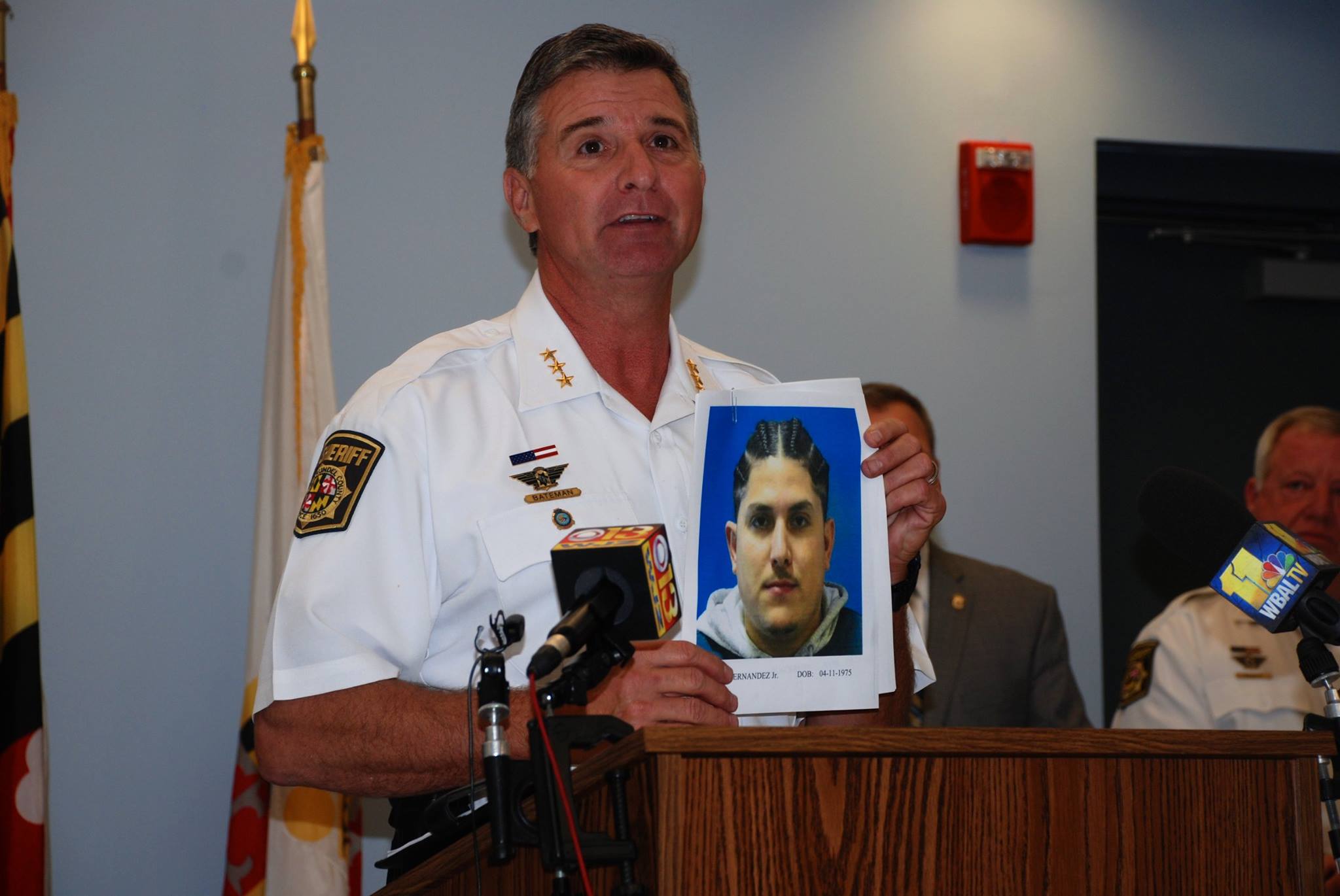 Sheriff shows photo of drug suspect THE CHESAPEAKE TODAY
